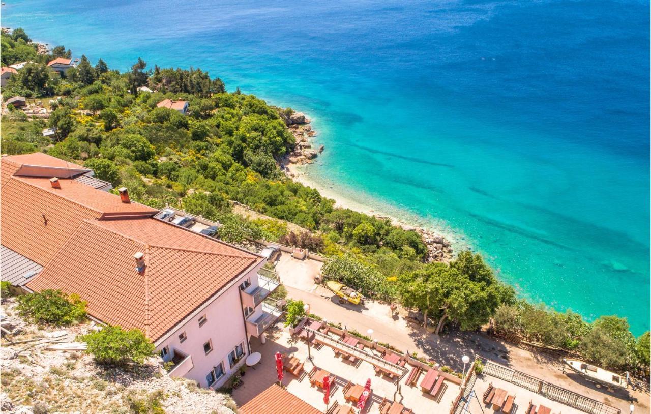 Nice Apartment In Stara Baska 1 With Wifi Exterior foto